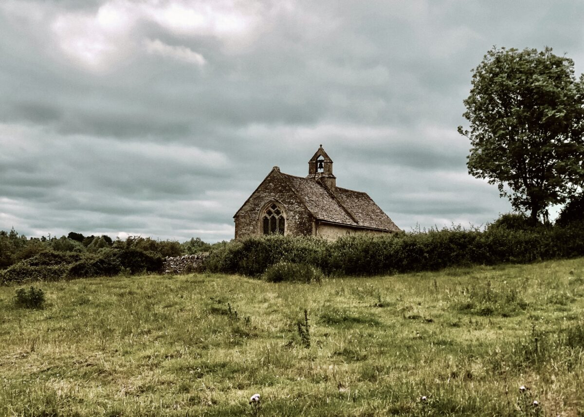 true-vs-tainted-religion-michelle-tresemer-_nBUhOrTv2I-unsplash 2